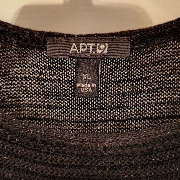 Black cold shoulder short sleeved sweater with sparkles - Picture 2 of 5